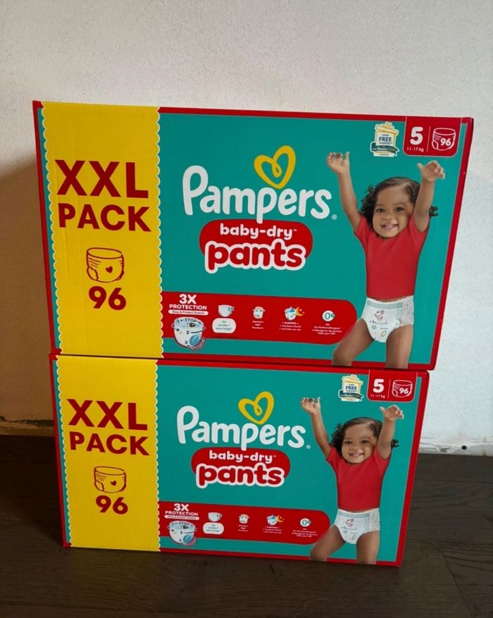 Couches Pampers neuf - photo numéro 2