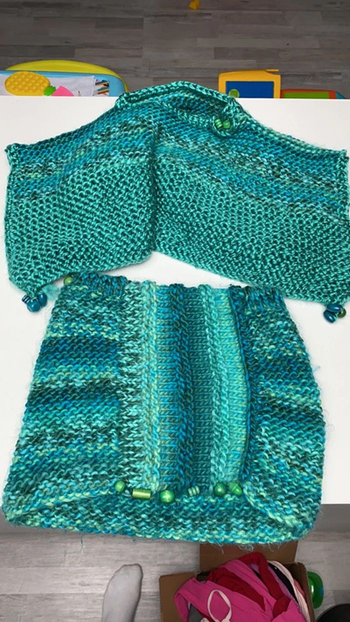 Ensemble poncho jupe fait main