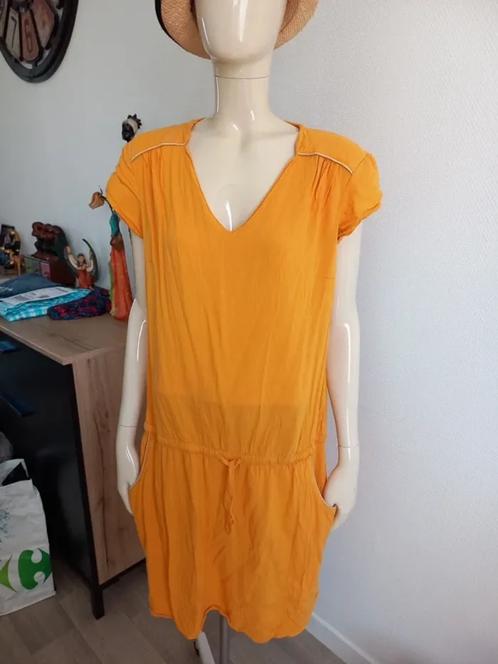 Robe kiabi T44 - photo numéro 6