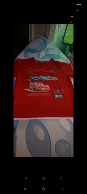 T-shirt cars