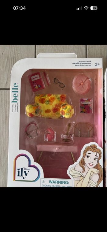 Accessoires poupée ily belle