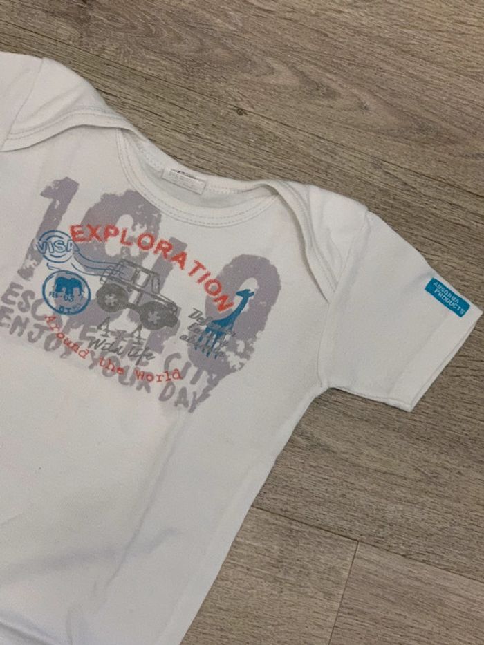 2 bodies manches courtes - photo numéro 2