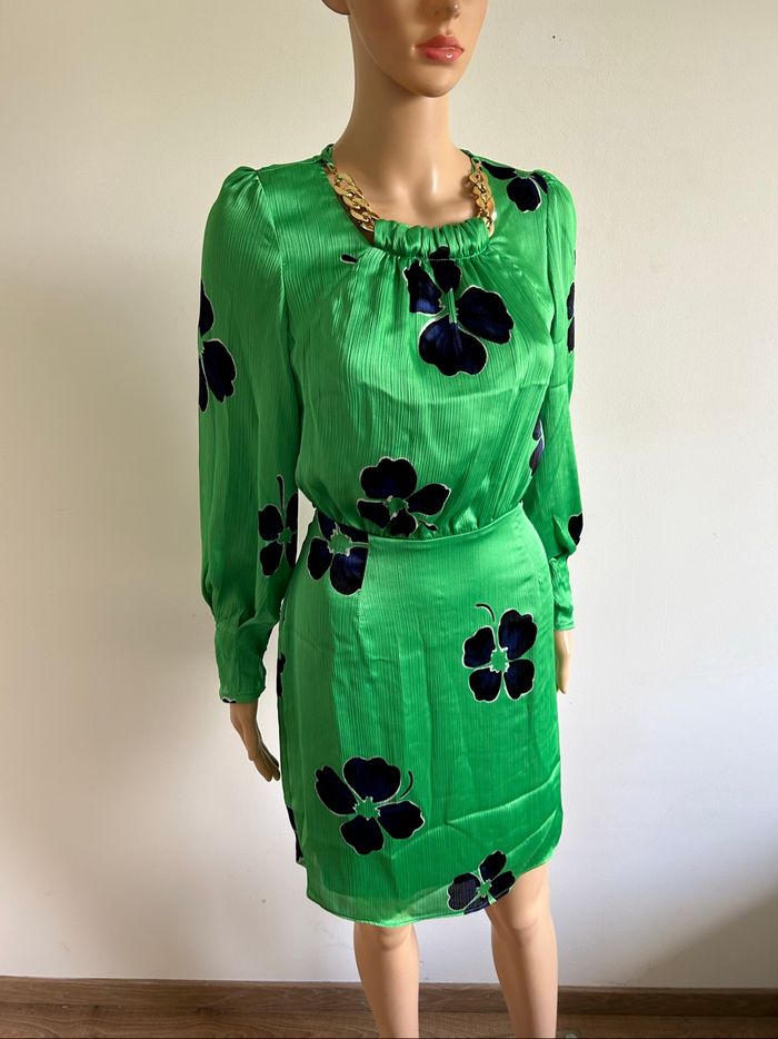 Robe verte neuve à manches longues Naf Naf taille 36 (valeur 80€) - photo numéro 2