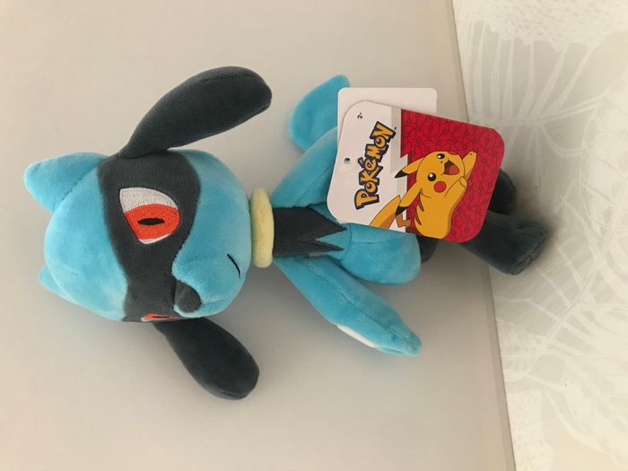 Pokémon peluche Riolu - 20 cm