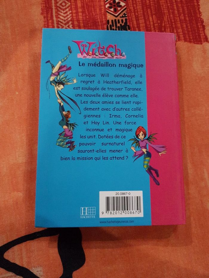 Livre witch - photo numéro 2