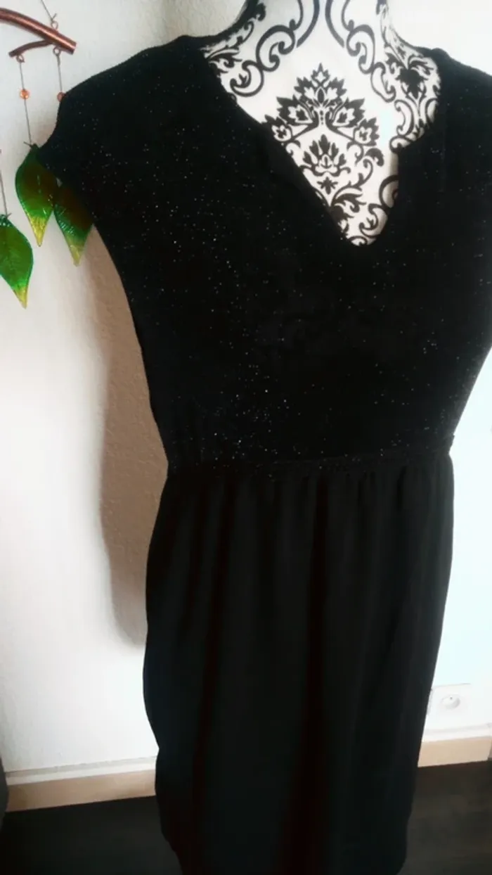 Petite robe noire Promod - photo numéro 3