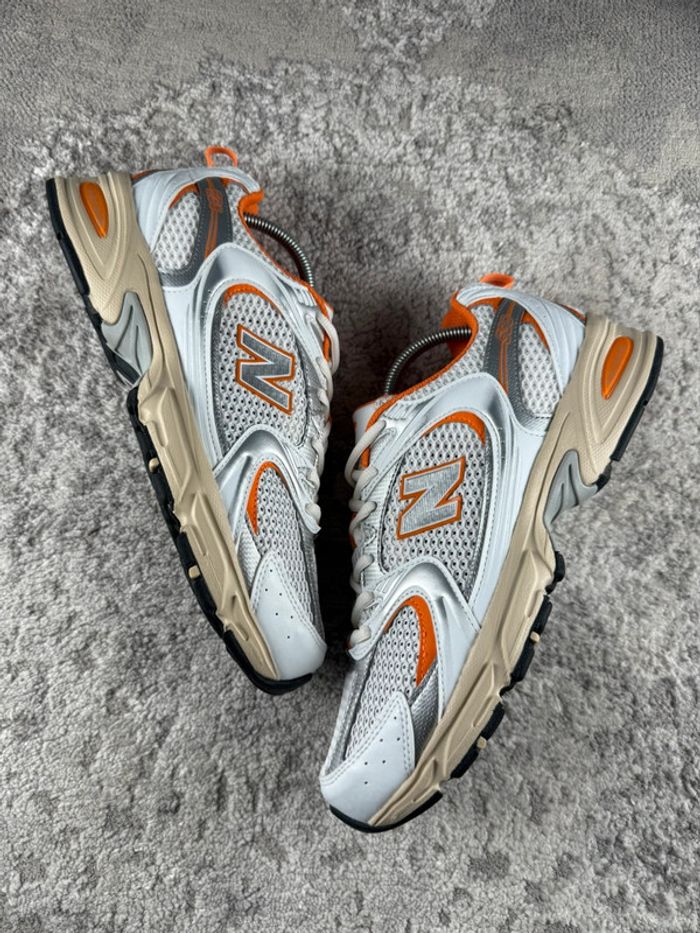 New Balance 530 Running Abzorb - White & Cream & Orange