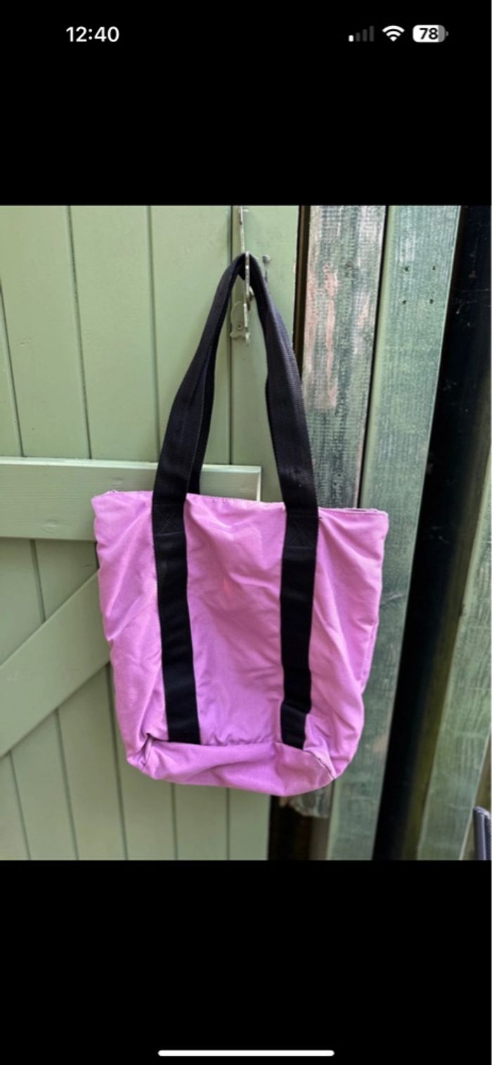 Sac Eastpak rose - photo numéro 2