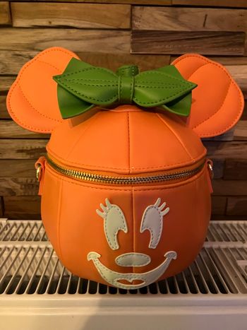 Sac bandoulière Mickey tête de citrouille s’illumine la nuit neuf