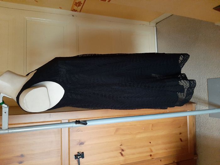 ROBE COURTE H&M - Taille 38 - photo numéro 5