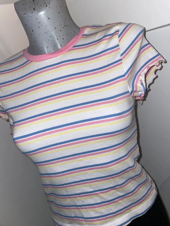 Jolie t-shirt a rayures - photo numéro 2