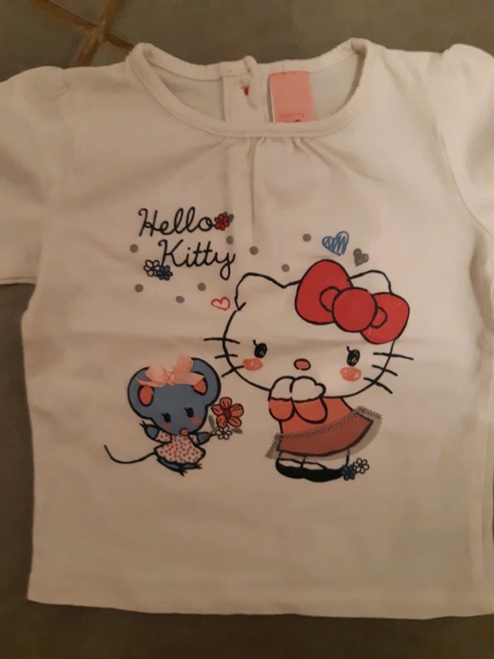 Ensemble Hello Kitty 12 mois - photo numéro 3