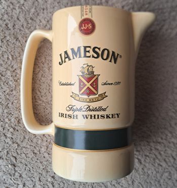 🍽 Pichet en céramique Jameson