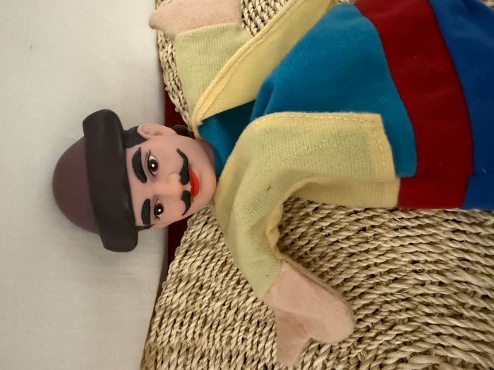 MARIONNETTE À TÊTE EN CAOUTCHOUC VINTAGE - photo numéro 3