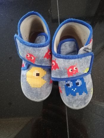 Pantoufles chaussons p25