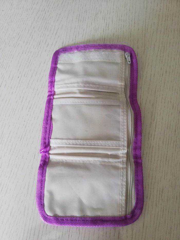 Porte feuille - photo numéro 2