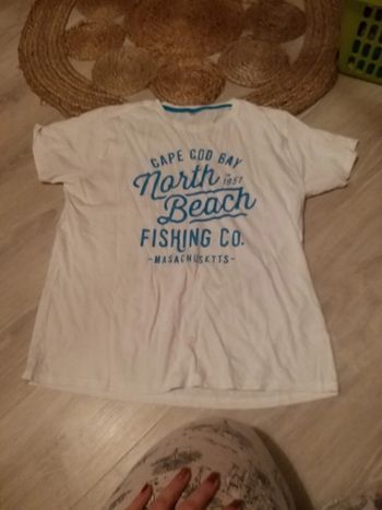 T shirt blanc et bleu