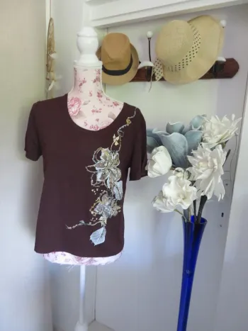 tee shirt