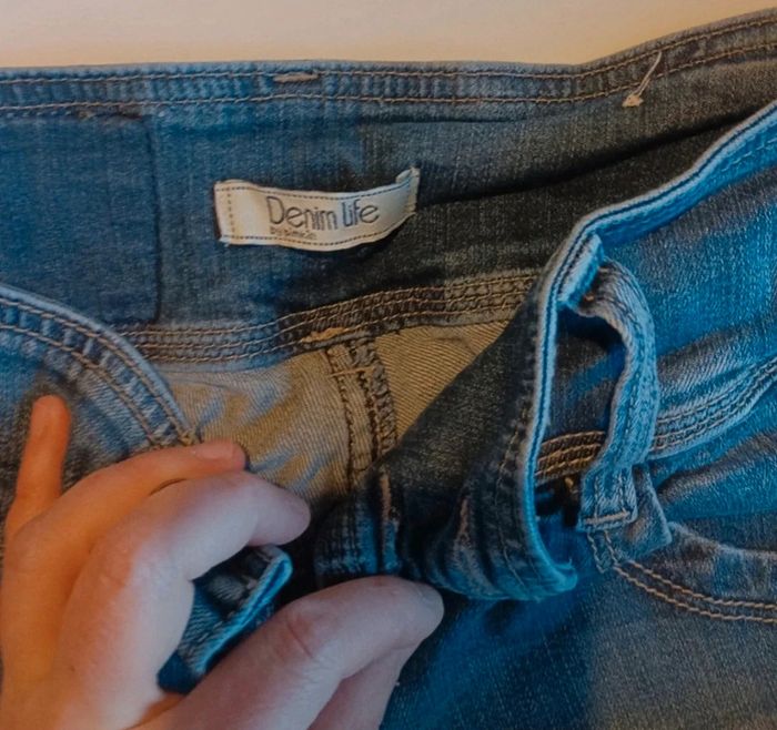 Jean Denim taille 38 en très bon état - photo numéro 3