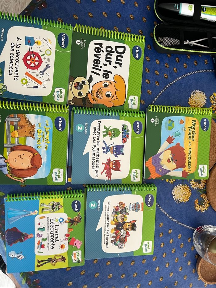 Lot complet Vtech Magibook plus 7 livres - photo numéro 3