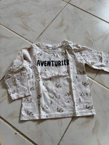 T-shirt