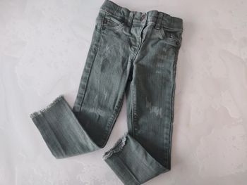Jean slim taille 3 ans