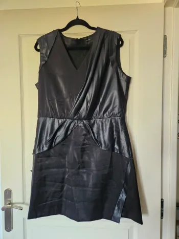 Robe Noir Karen Millen Taille 44