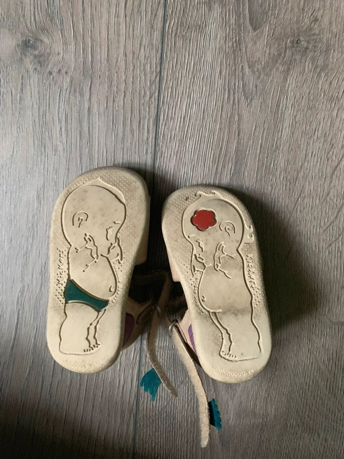 Sandales kickers taille 20 - photo numéro 2
