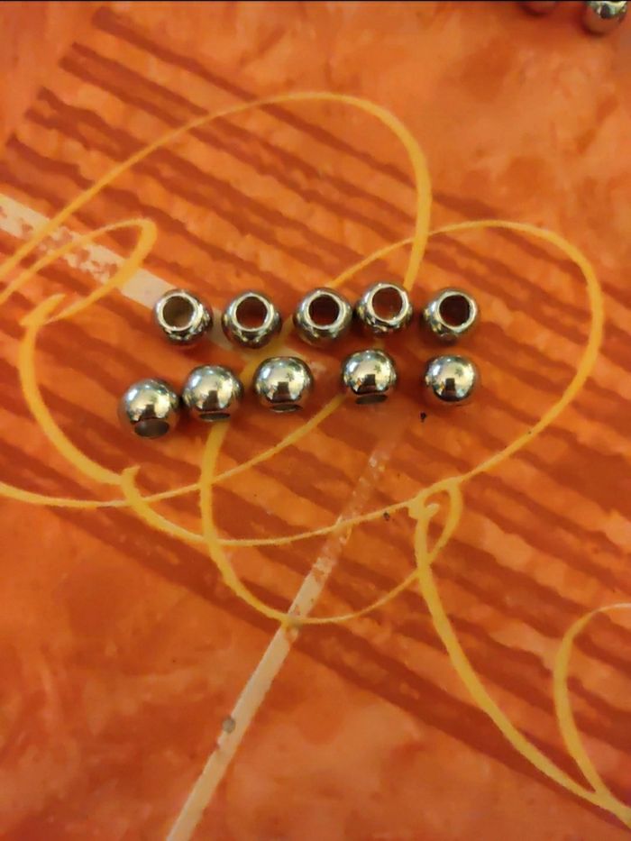 Lot de 10 perles argentées 1