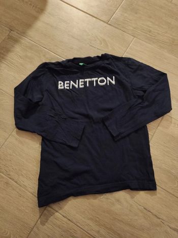 T-shirt 8/9 ans Benetton