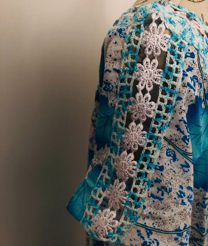 Djellaba blanche et bleue - photo numéro 5