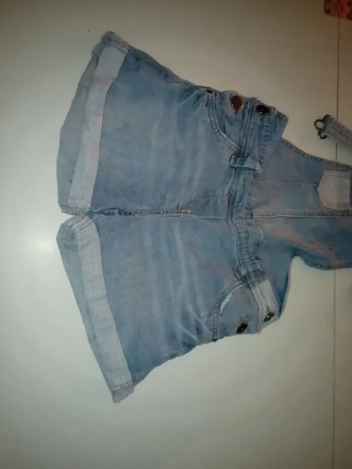 Salopette short en jean c&A 152 cm réglable à l'intérieur - photo numéro 4