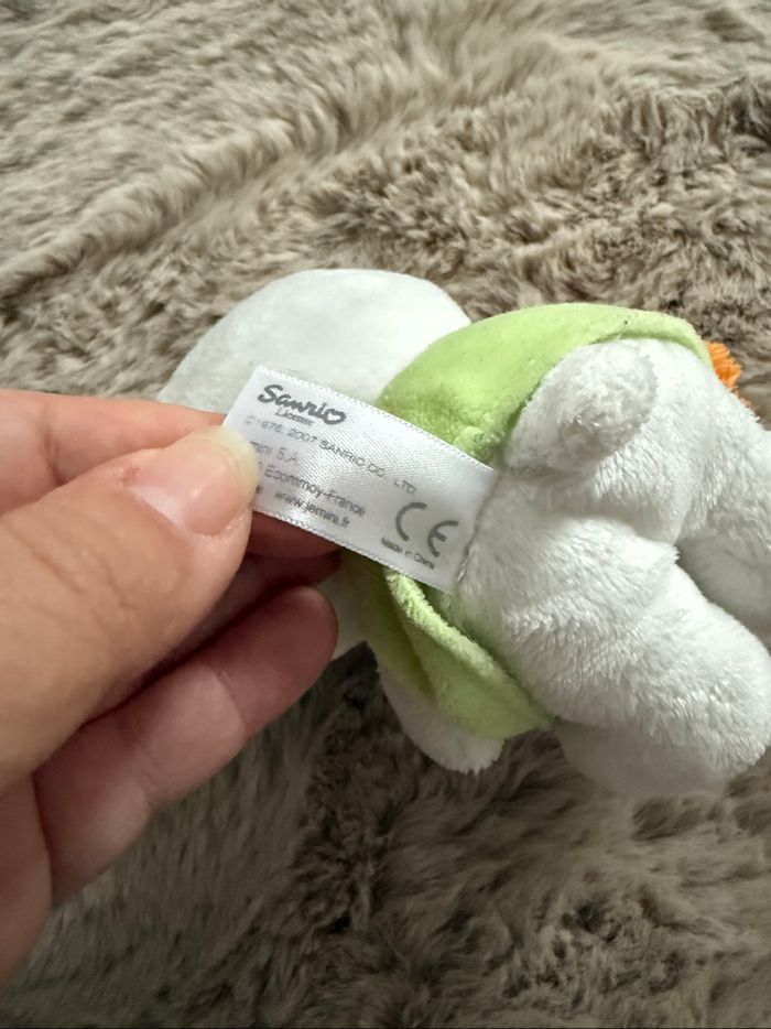 Petite Peluche Hello Kitty - photo numéro 4