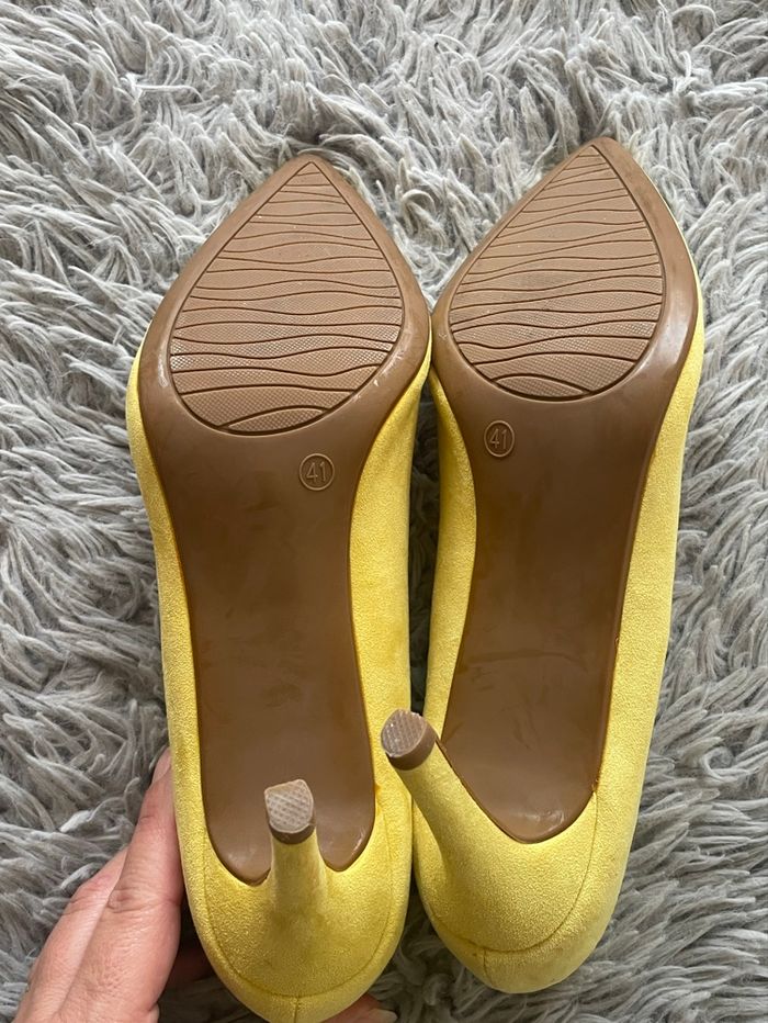 Escarpins en daims jaune clair XTI - photo numéro 6