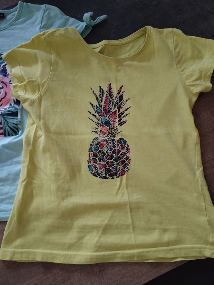 Lot t-shirt 8 ans - photo numéro 2