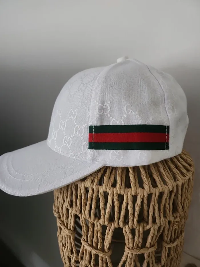 Casquette  fashion - photo numéro 2