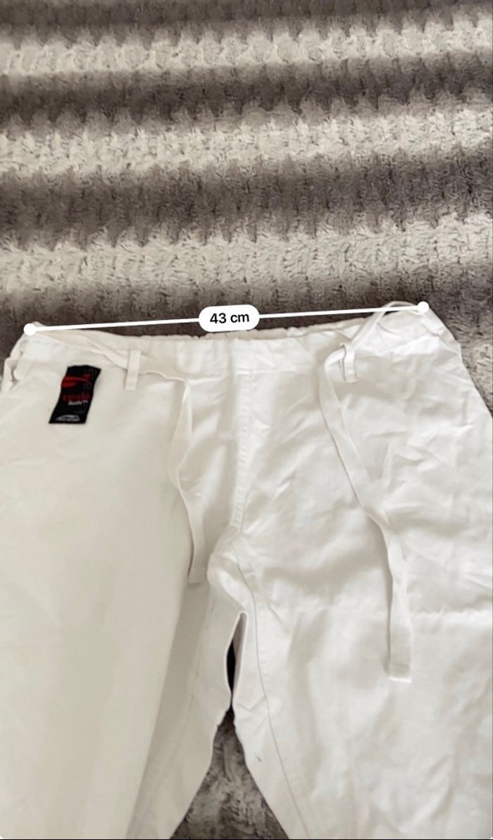 Kimono / Gi de Karaté GO Sport – Modèle Karate Ikoshi – Taille 160 - photo numéro 8