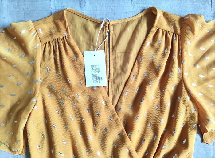 Combishort taille 36 neuf Naf Naf acheté 69€ - photo numéro 2