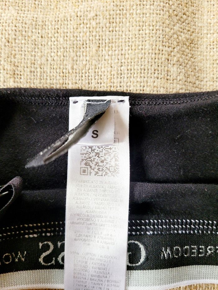 Brassière Guess - photo numéro 3