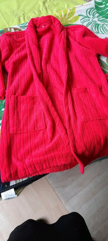 Peignoir rouge