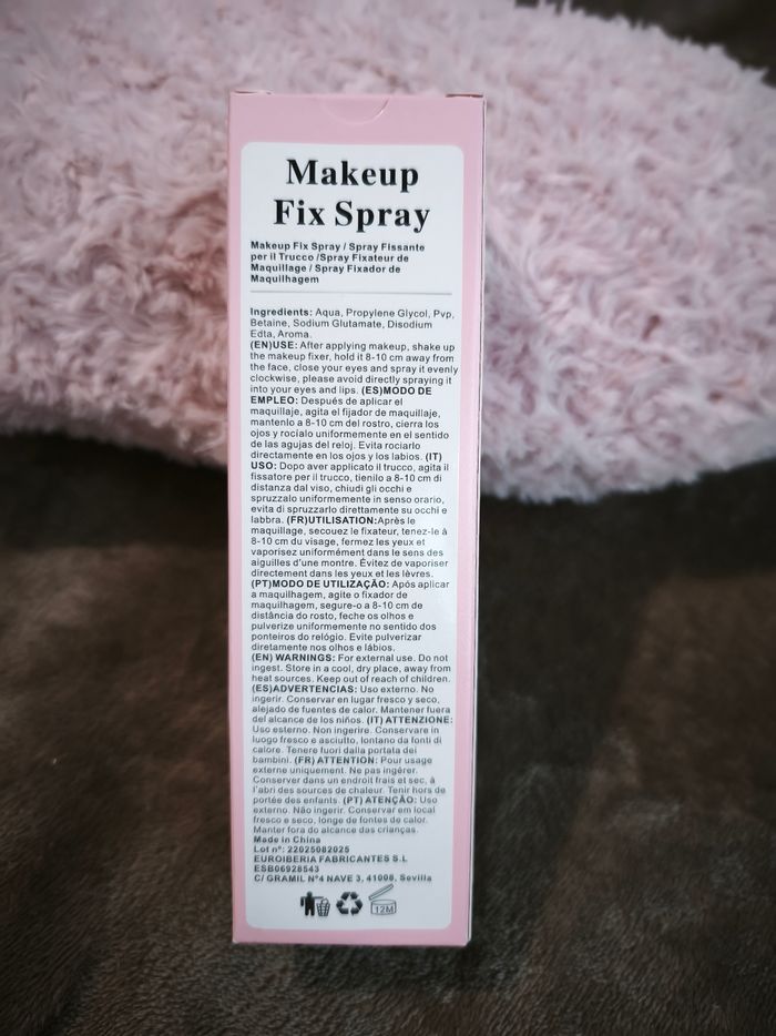 Fixateur de maquillage - photo numéro 3