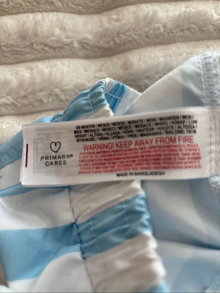 Lot 2 shorts de bain - photo numéro 3