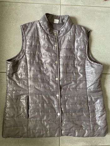 Doudoune grise légère sans manches taille 42/44