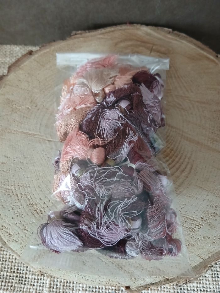 Lot de 50 glands pompons violet rose - photo numéro 5