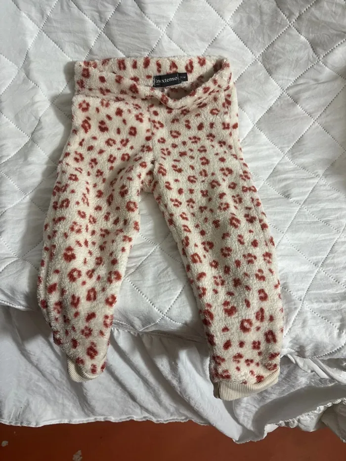 Pantalon de pyjama tout doux taille 24mois marque in extenso