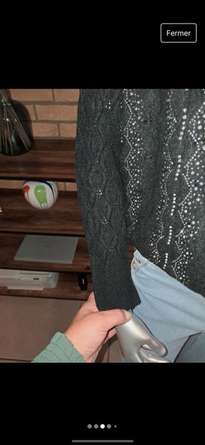 Pull taille S - photo numéro 2