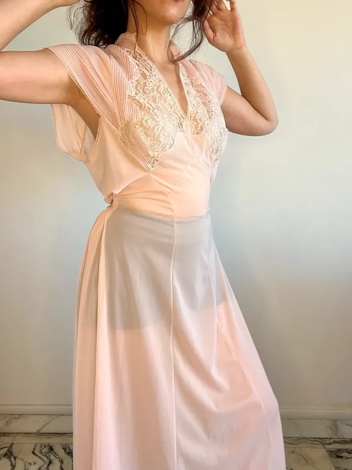 Nuisette vintage années 50 rose à dentelle taille S à XL 🌸 - photo numéro 3