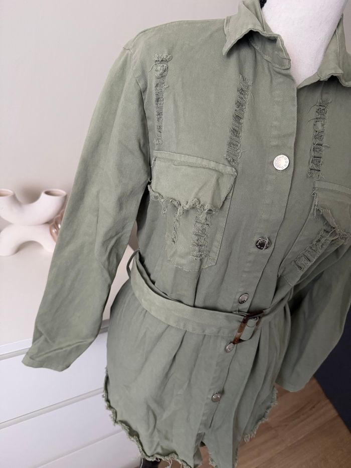 Veste kaki, effet "déchirée" - photo numéro 2
