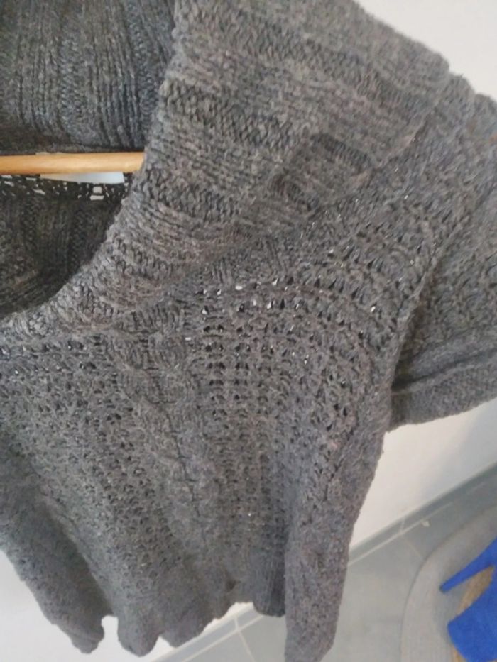 Pull gris anthracite manches courtes à revers col chale - photo numéro 2