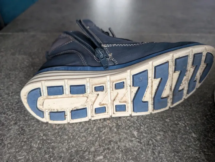 Bottines bleu marine taille 33 - photo numéro 7